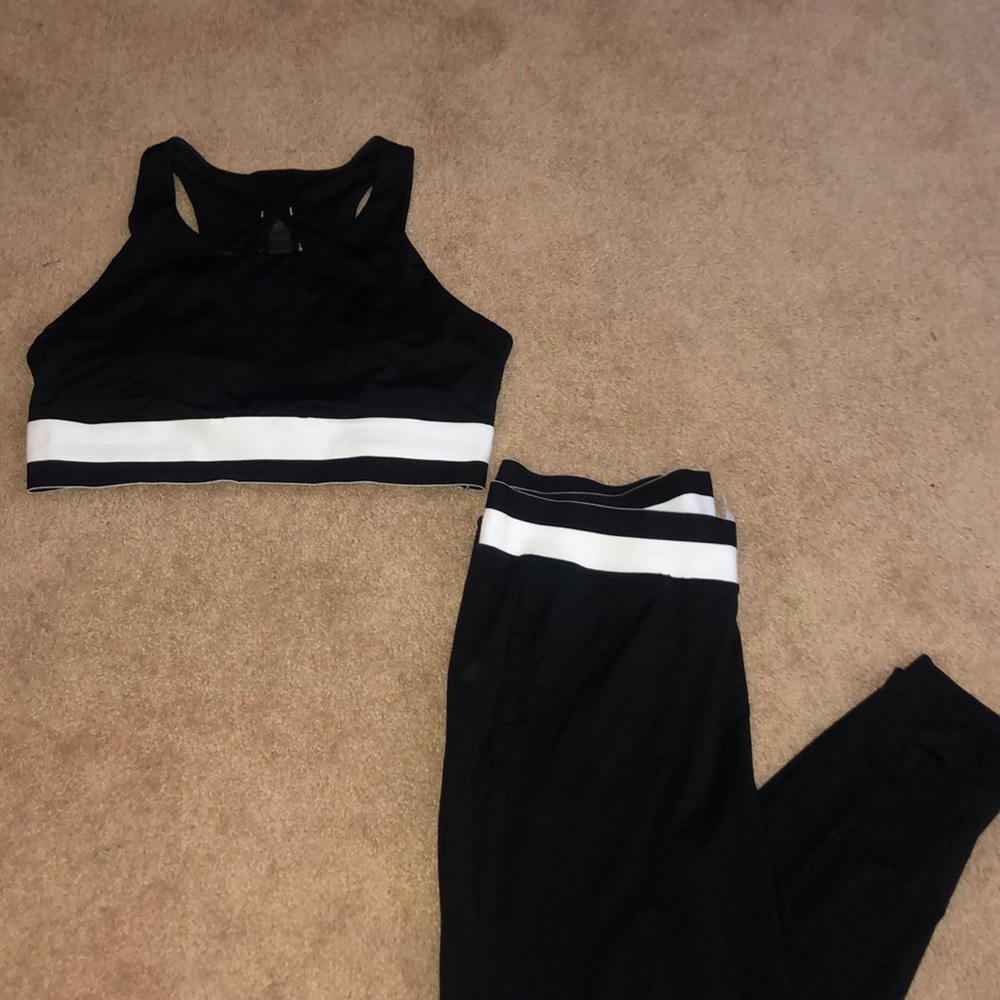 Fabletics Set - image 1